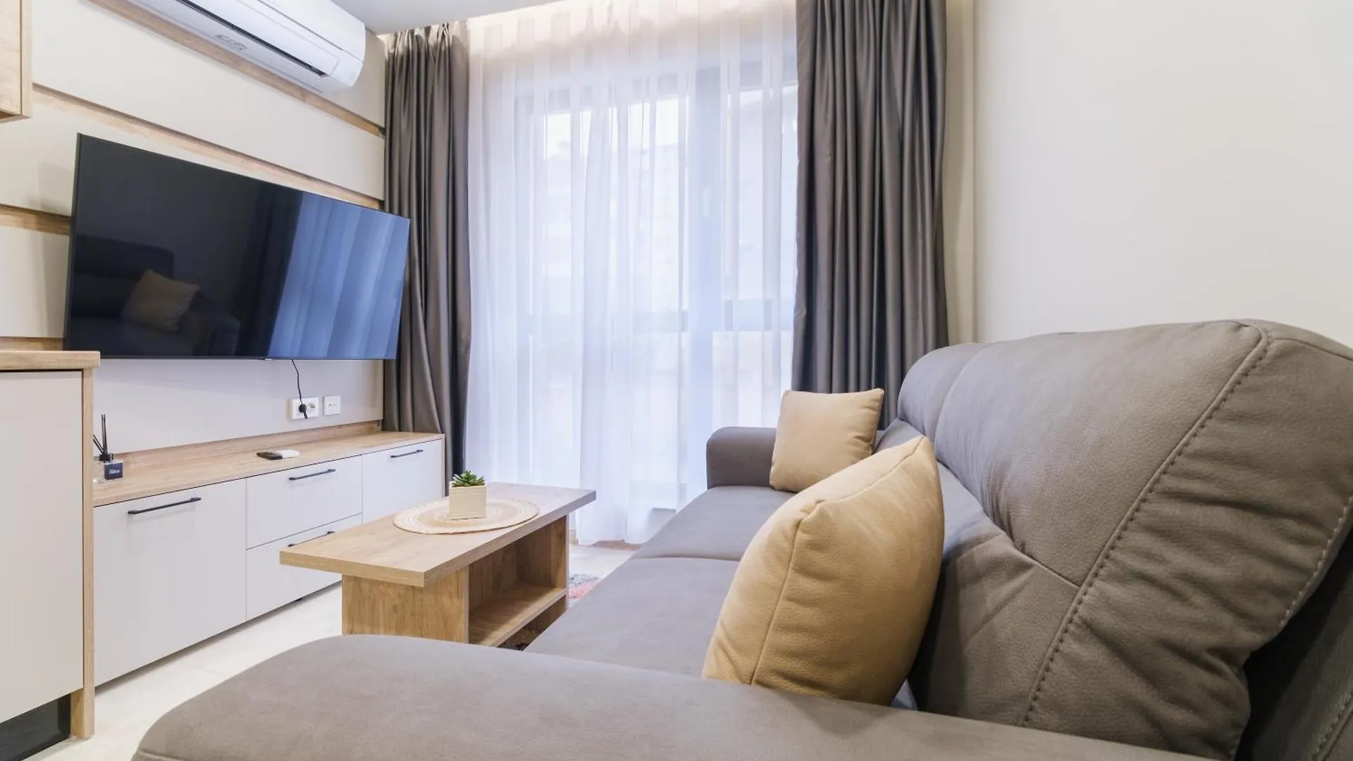 Ldv 13 Residence Free Private Parking Пловдив 0*,  Болгария