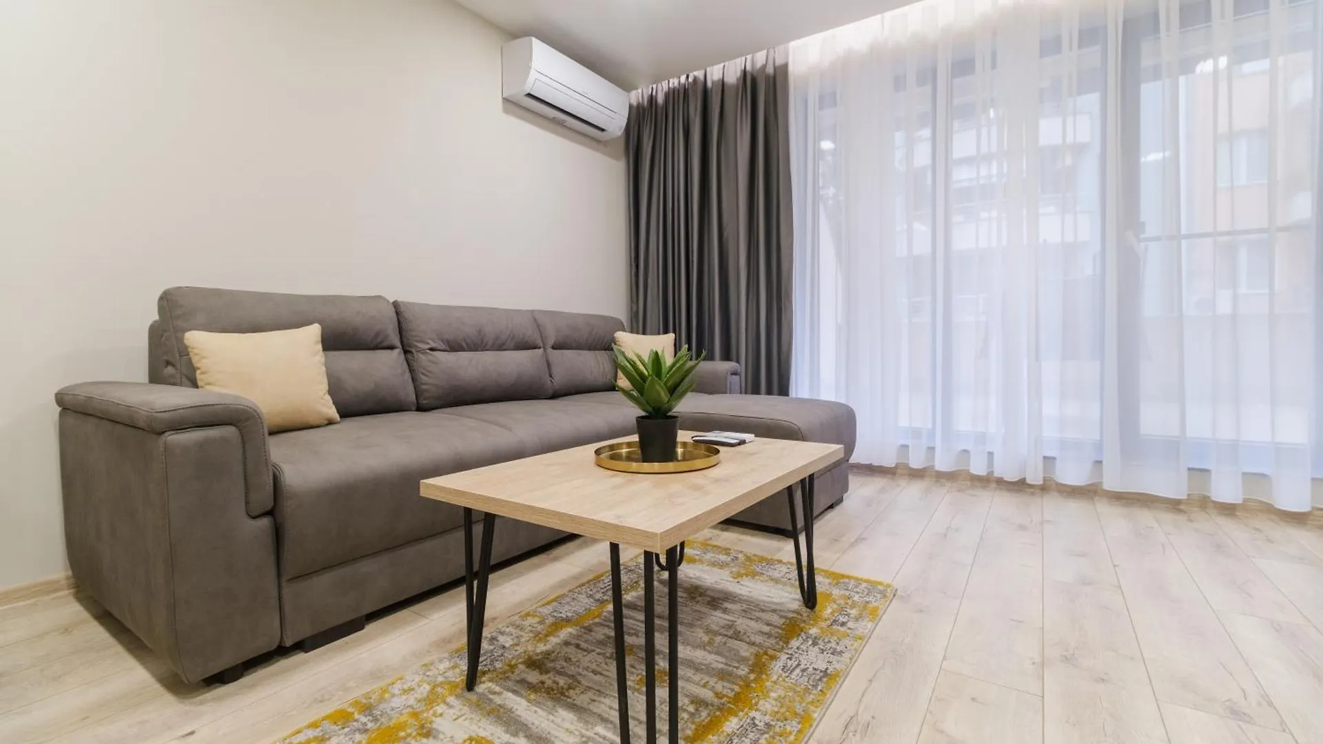 Ldv 13 Residence Free Private Parking Plovdiv Apartment